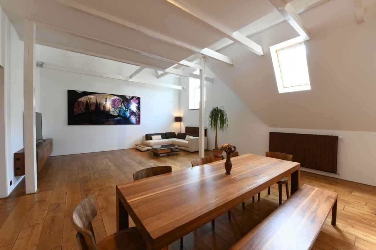 Loft Leilighet Praha Eksteriør bilde