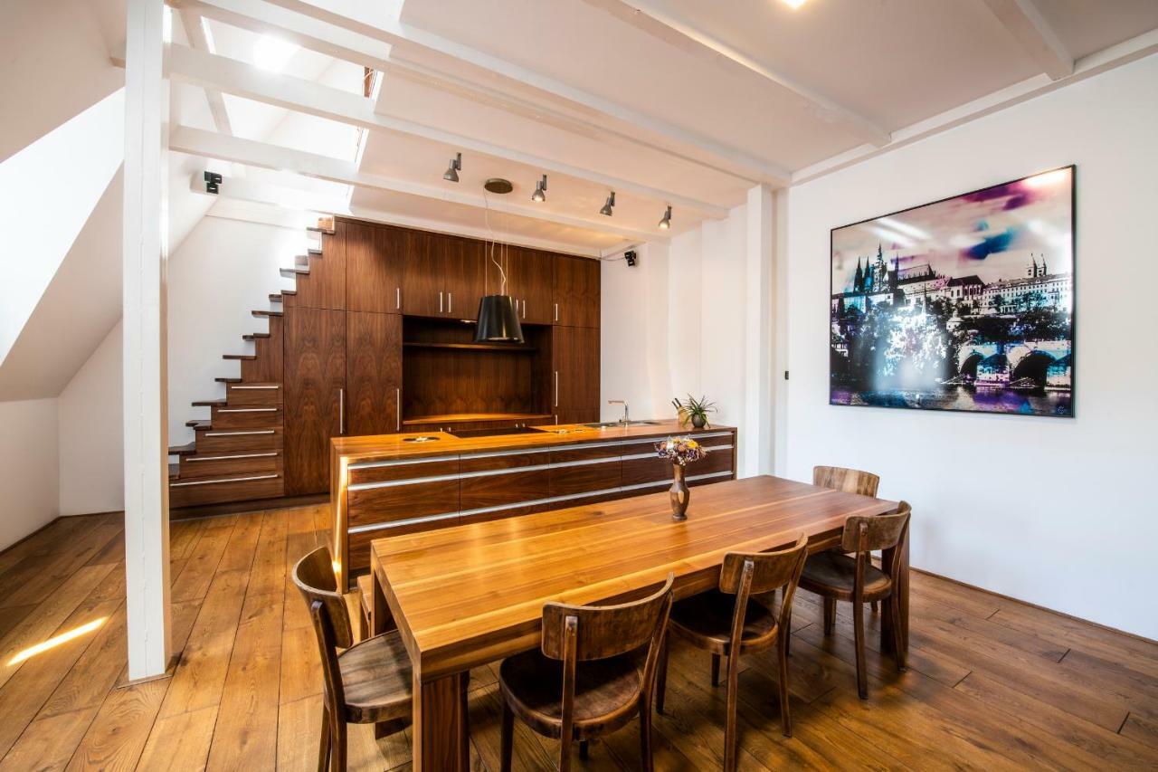 Loft Leilighet Praha Eksteriør bilde